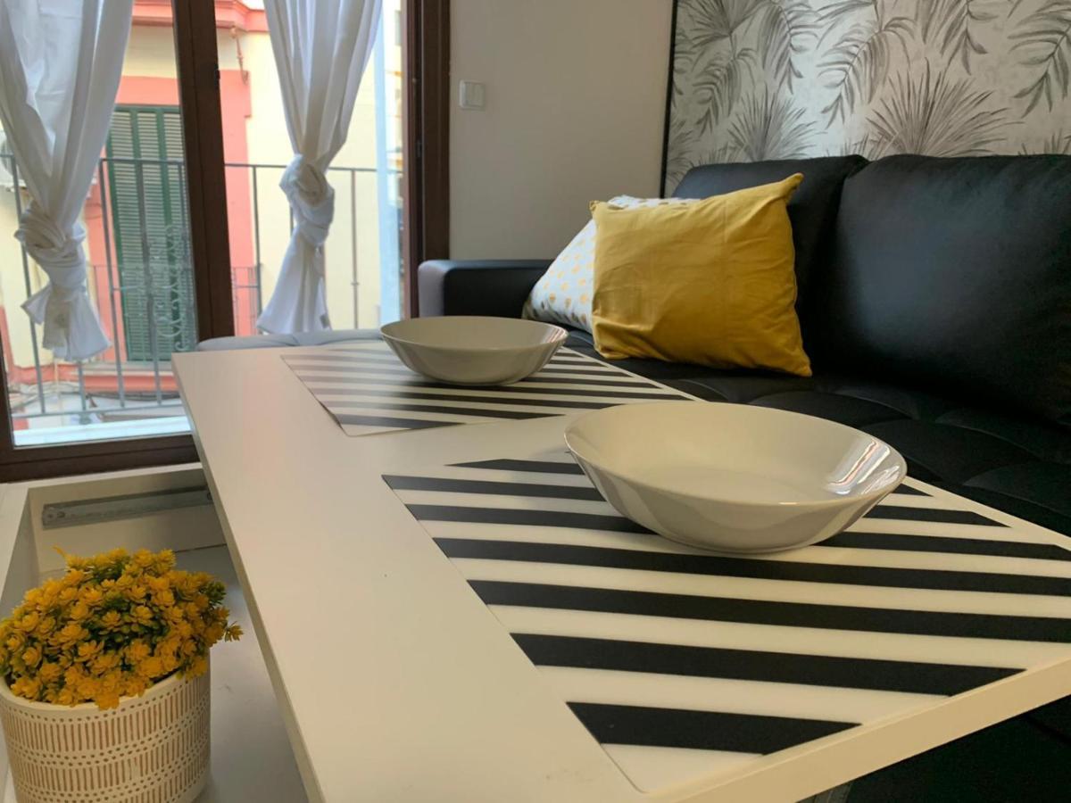 Las Setas - Estudio Con Balcon En Metrosol Parasol Apartment Севиля Екстериор снимка